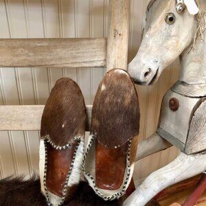 Very Vintage Hair on Cowhide Loafer Slippers Shoes 8
